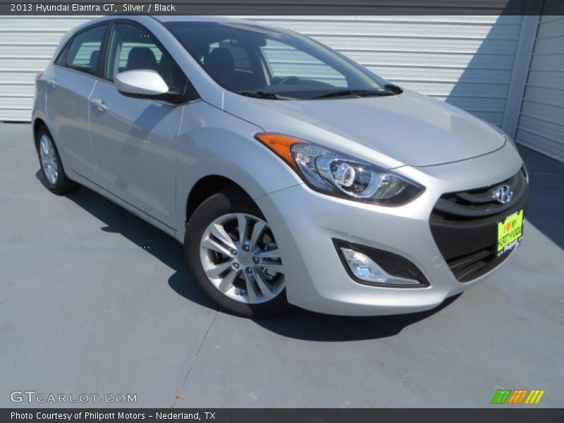 Silver / Black 2013 Hyundai Elantra GT