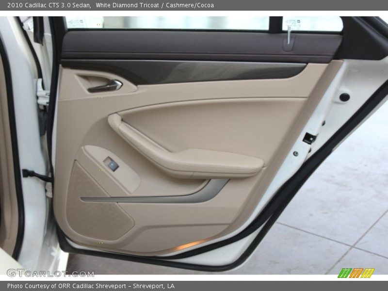 Door Panel of 2010 CTS 3.0 Sedan