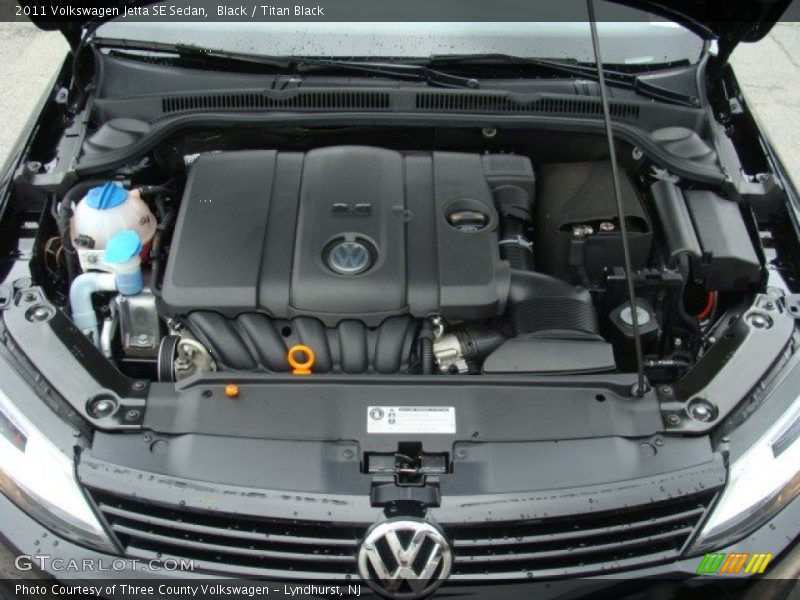 Black / Titan Black 2011 Volkswagen Jetta SE Sedan