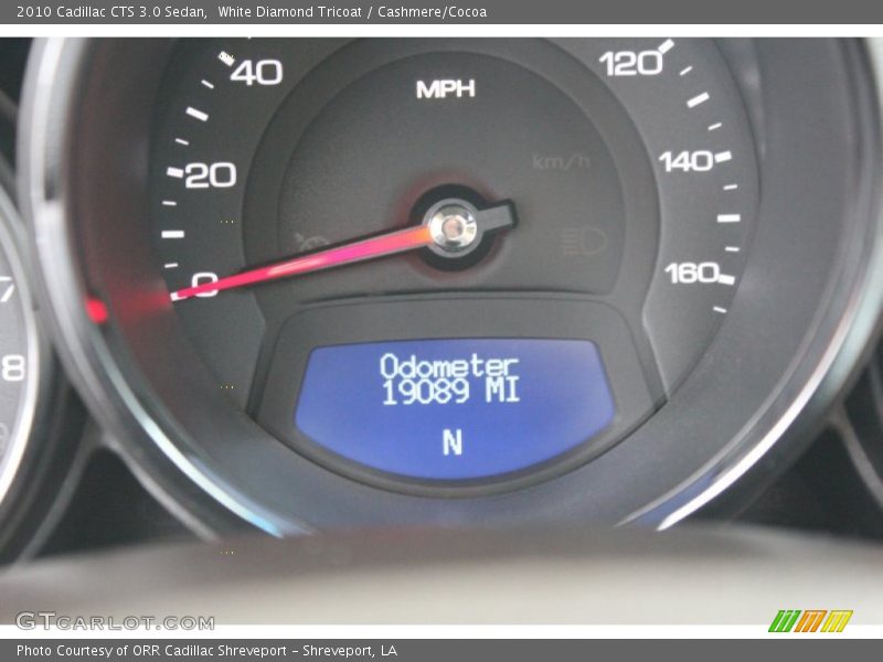 White Diamond Tricoat / Cashmere/Cocoa 2010 Cadillac CTS 3.0 Sedan