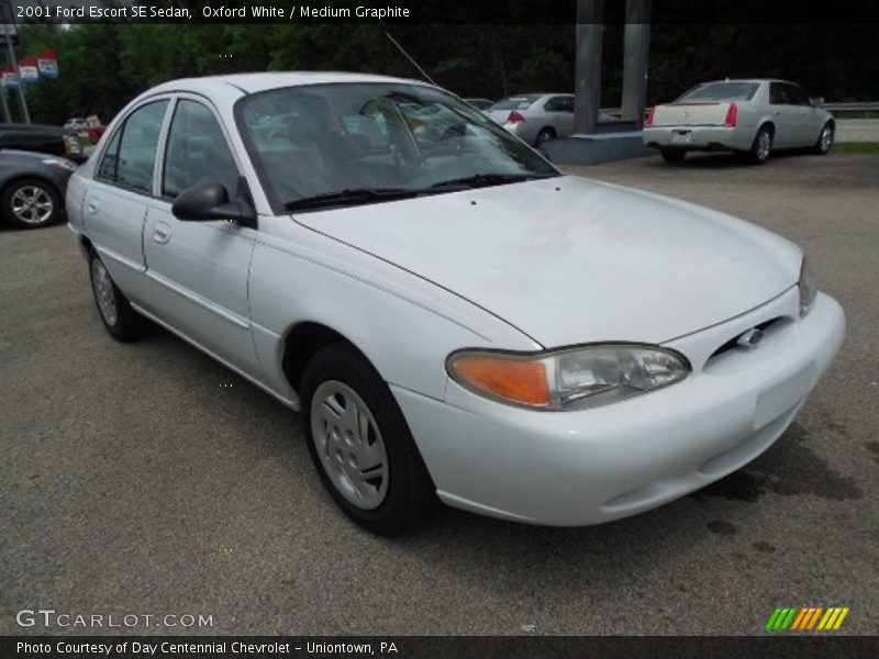 Oxford White / Medium Graphite 2001 Ford Escort SE Sedan