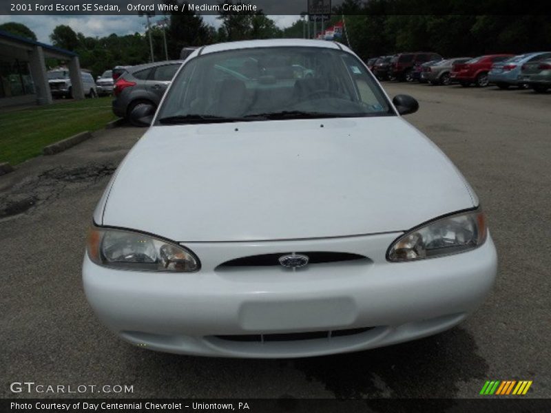 Oxford White / Medium Graphite 2001 Ford Escort SE Sedan