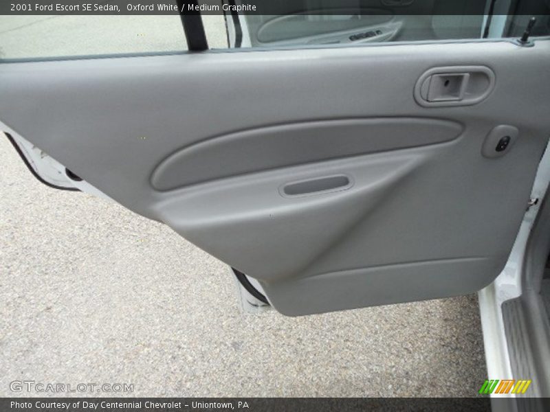 Oxford White / Medium Graphite 2001 Ford Escort SE Sedan