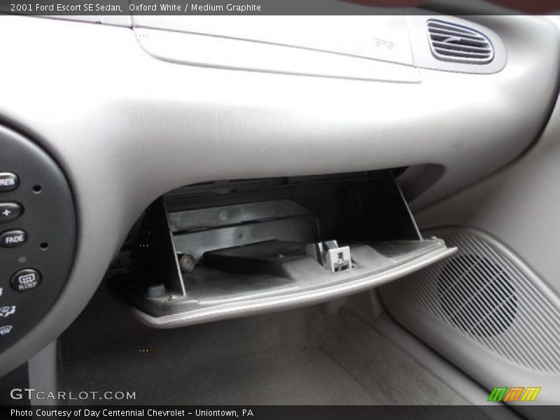 Oxford White / Medium Graphite 2001 Ford Escort SE Sedan
