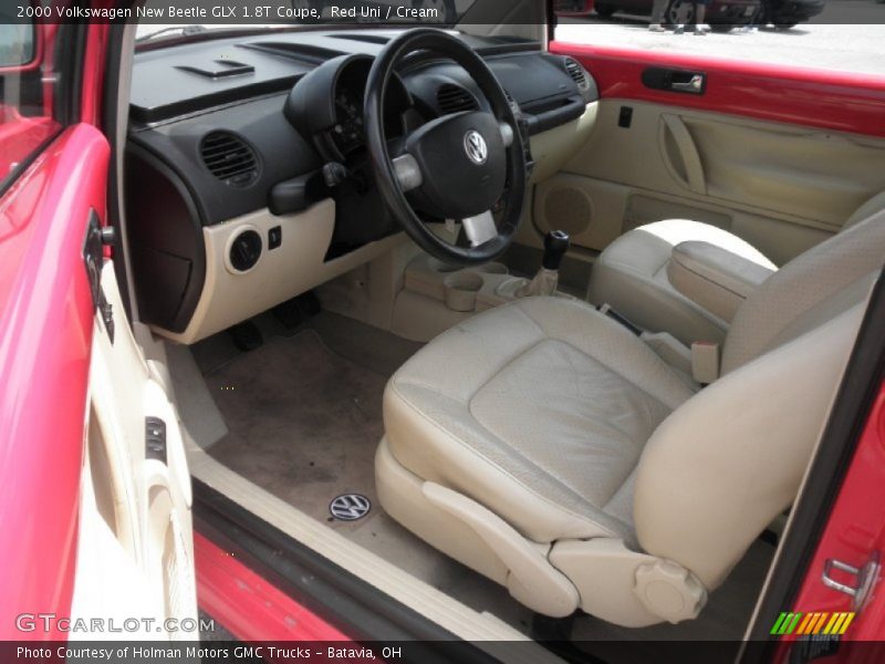 Red Uni / Cream 2000 Volkswagen New Beetle GLX 1.8T Coupe