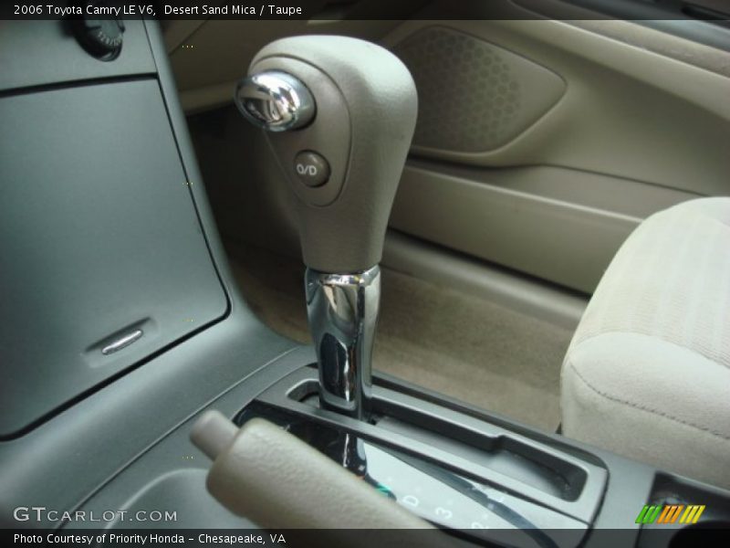 Desert Sand Mica / Taupe 2006 Toyota Camry LE V6