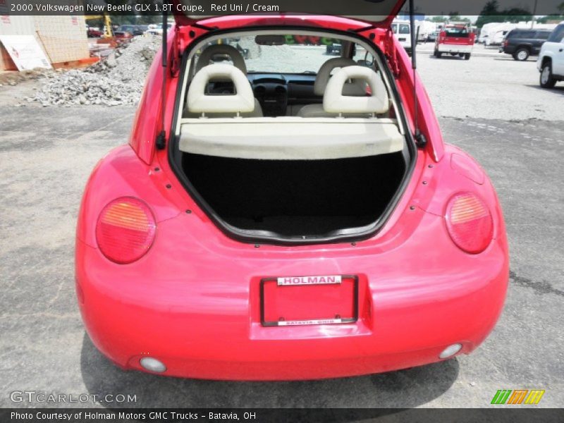 Red Uni / Cream 2000 Volkswagen New Beetle GLX 1.8T Coupe