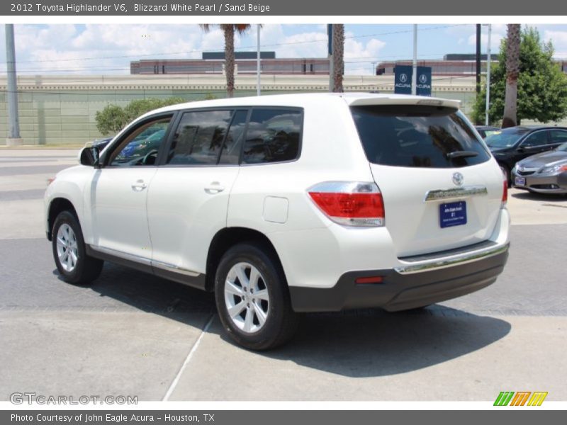 Blizzard White Pearl / Sand Beige 2012 Toyota Highlander V6