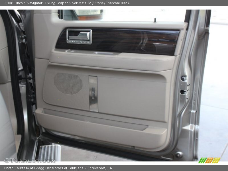 Door Panel of 2008 Navigator Luxury