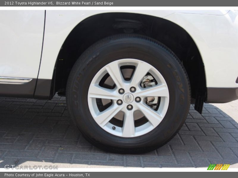 Blizzard White Pearl / Sand Beige 2012 Toyota Highlander V6
