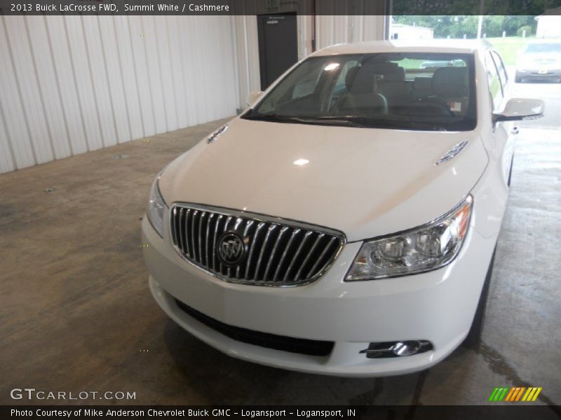Summit White / Cashmere 2013 Buick LaCrosse FWD