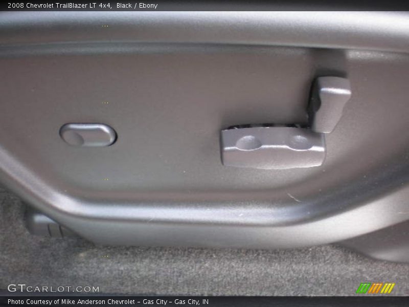 Black / Ebony 2008 Chevrolet TrailBlazer LT 4x4
