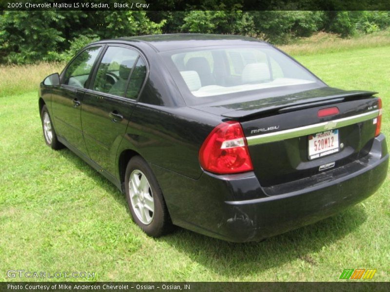 Black / Gray 2005 Chevrolet Malibu LS V6 Sedan