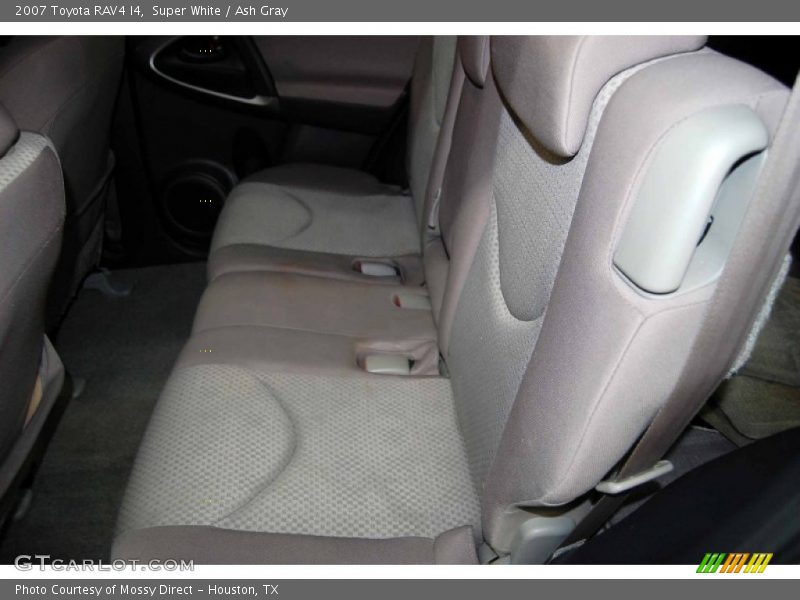 Super White / Ash Gray 2007 Toyota RAV4 I4