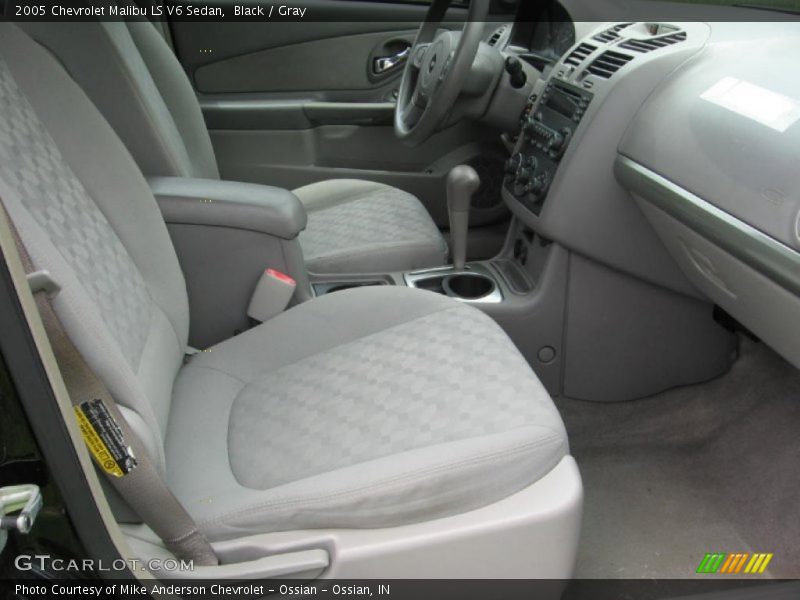 Black / Gray 2005 Chevrolet Malibu LS V6 Sedan