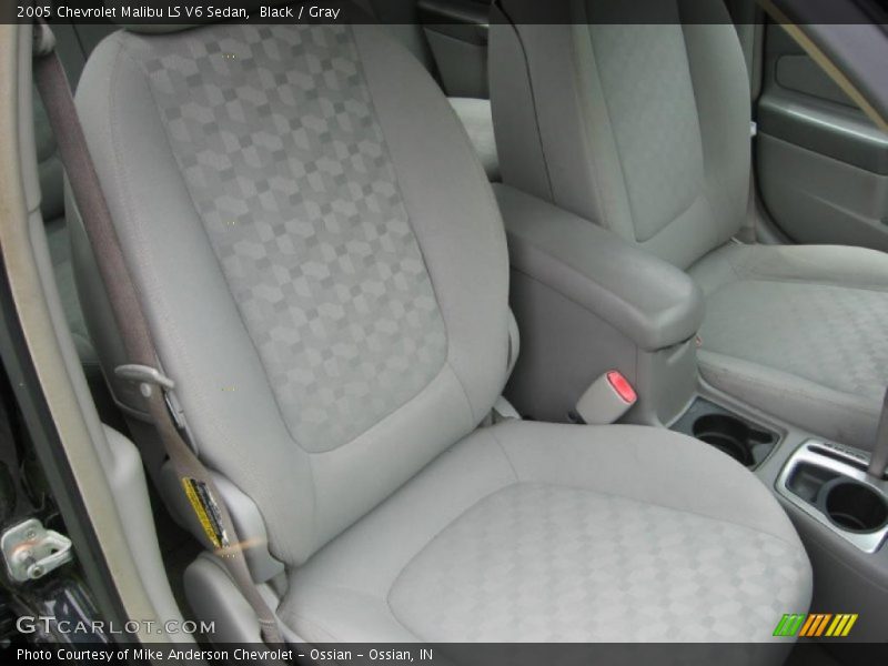 Black / Gray 2005 Chevrolet Malibu LS V6 Sedan