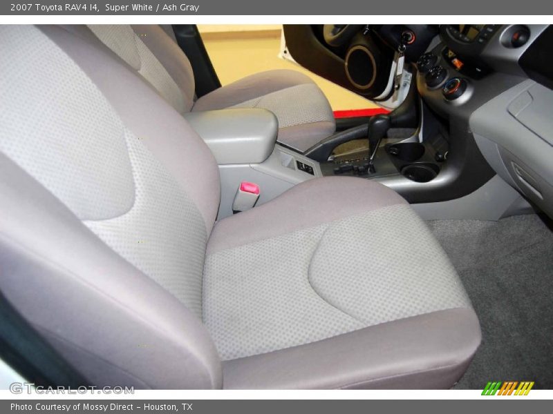 Super White / Ash Gray 2007 Toyota RAV4 I4