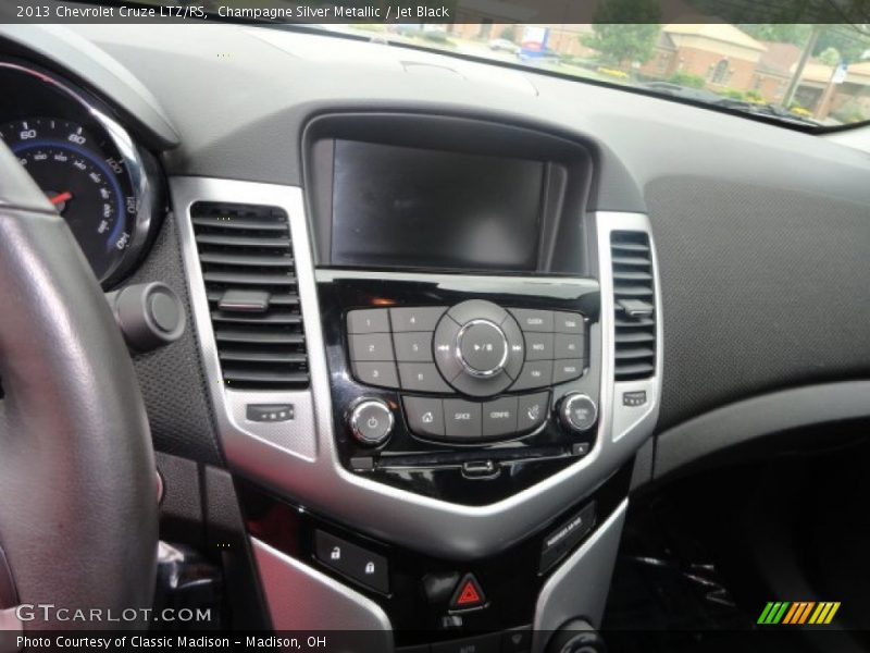 Champagne Silver Metallic / Jet Black 2013 Chevrolet Cruze LTZ/RS