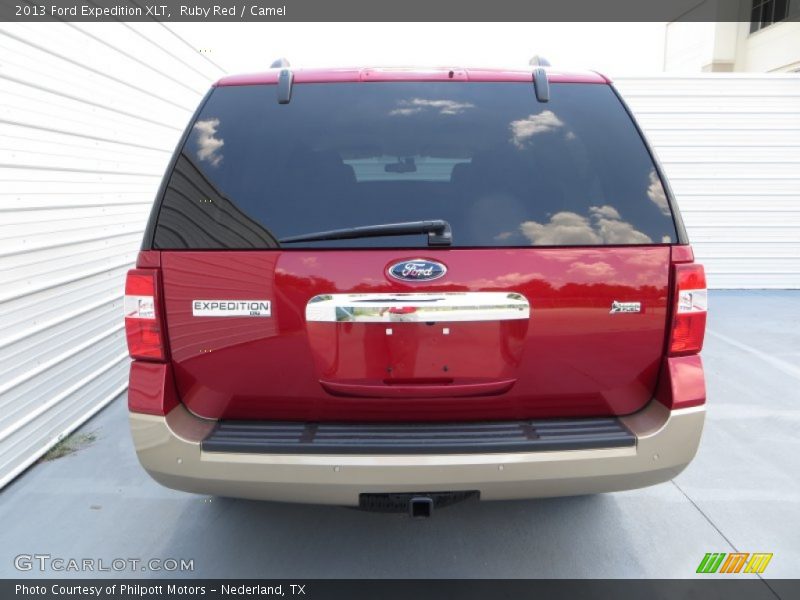 Ruby Red / Camel 2013 Ford Expedition XLT