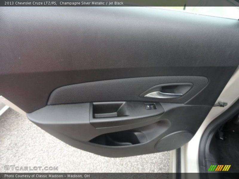 Champagne Silver Metallic / Jet Black 2013 Chevrolet Cruze LTZ/RS