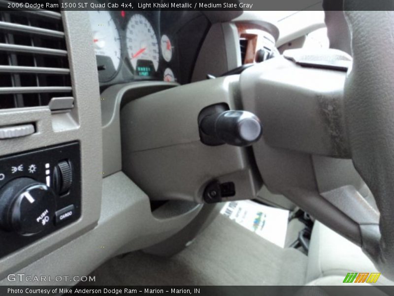 Light Khaki Metallic / Medium Slate Gray 2006 Dodge Ram 1500 SLT Quad Cab 4x4