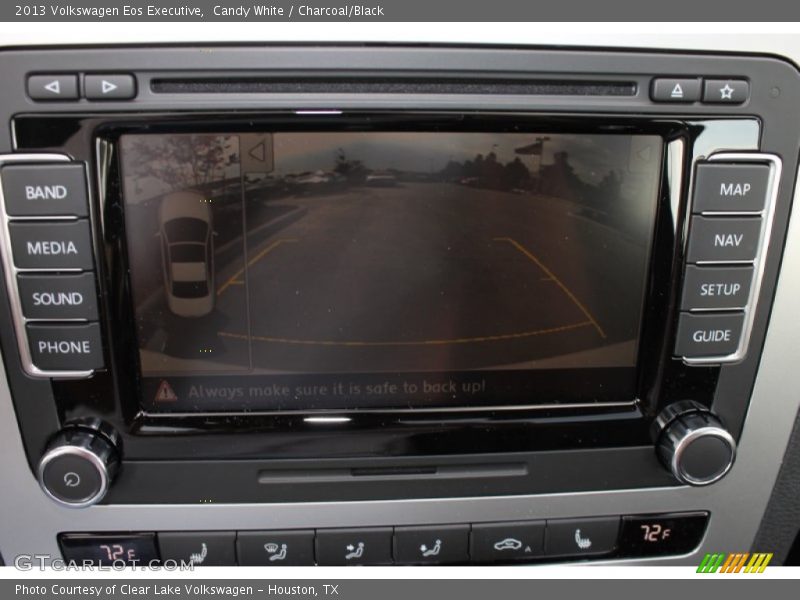 Candy White / Charcoal/Black 2013 Volkswagen Eos Executive