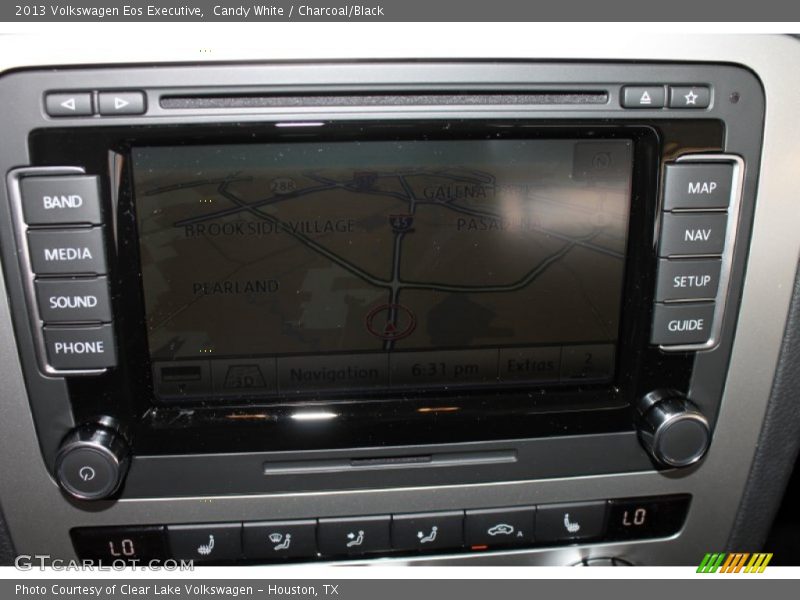 Candy White / Charcoal/Black 2013 Volkswagen Eos Executive