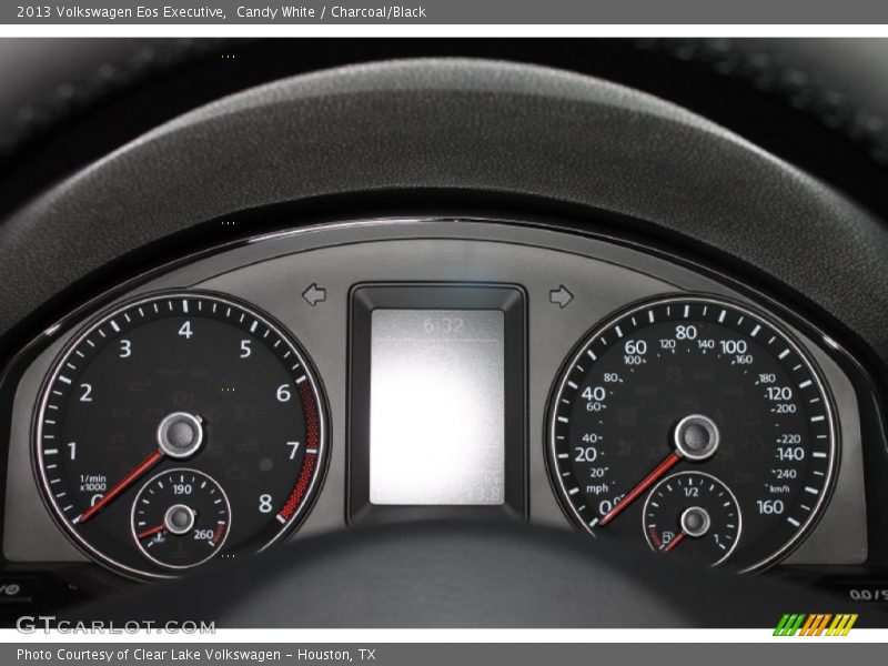 Candy White / Charcoal/Black 2013 Volkswagen Eos Executive