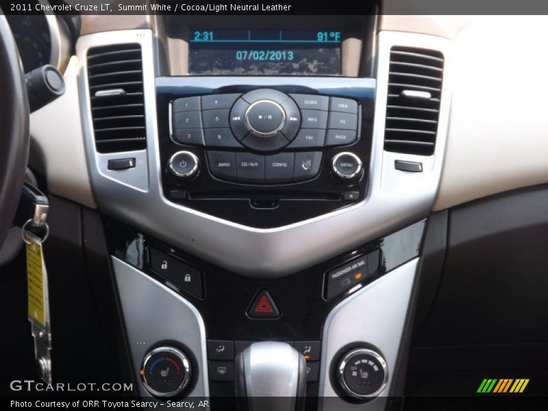 Summit White / Cocoa/Light Neutral Leather 2011 Chevrolet Cruze LT