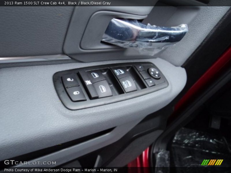 Black / Black/Diesel Gray 2013 Ram 1500 SLT Crew Cab 4x4