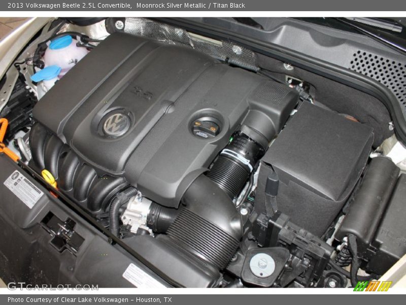 Moonrock Silver Metallic / Titan Black 2013 Volkswagen Beetle 2.5L Convertible