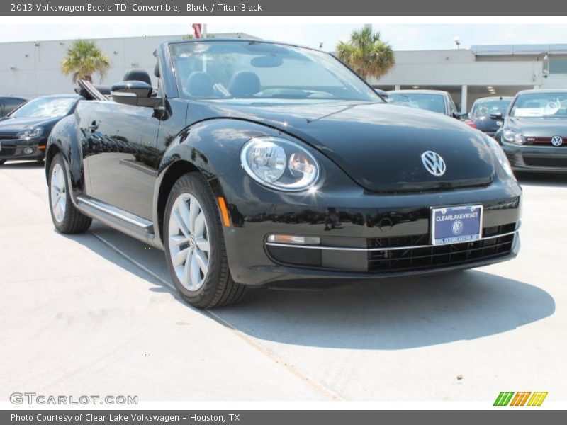 Black / Titan Black 2013 Volkswagen Beetle TDI Convertible