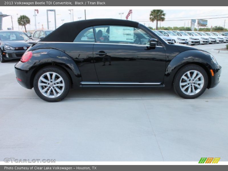 Black / Titan Black 2013 Volkswagen Beetle TDI Convertible