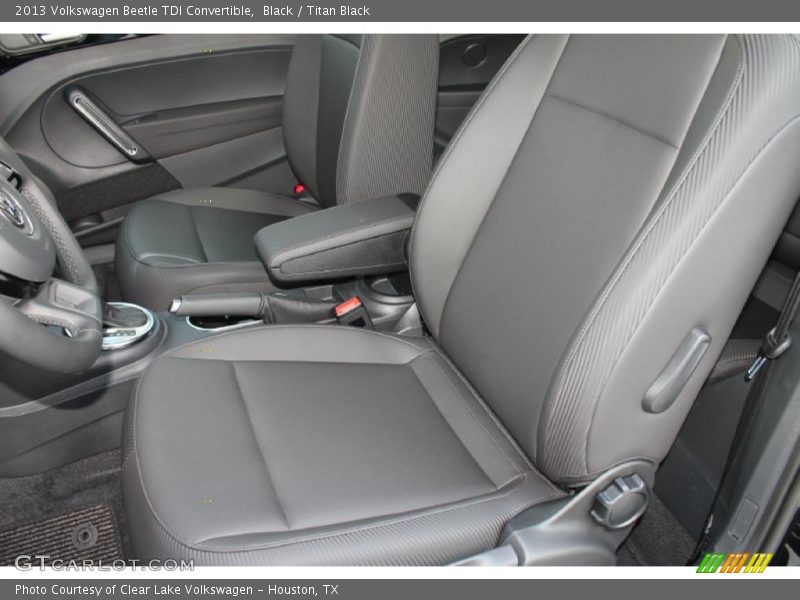 Black / Titan Black 2013 Volkswagen Beetle TDI Convertible