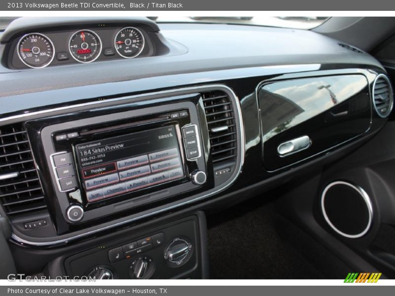 Black / Titan Black 2013 Volkswagen Beetle TDI Convertible