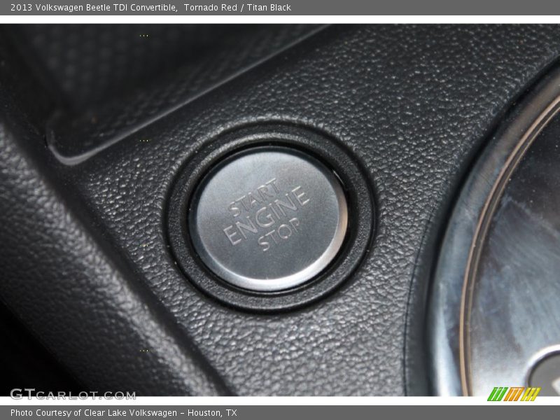 Tornado Red / Titan Black 2013 Volkswagen Beetle TDI Convertible