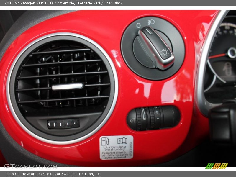 Tornado Red / Titan Black 2013 Volkswagen Beetle TDI Convertible