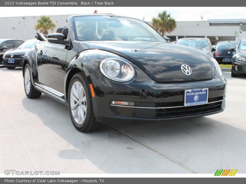 Black / Titan Black 2013 Volkswagen Beetle TDI Convertible