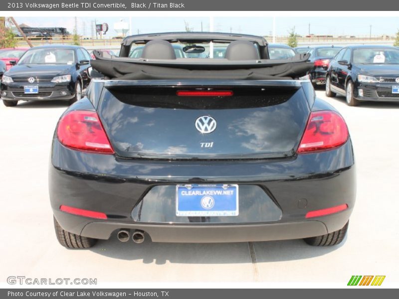 Black / Titan Black 2013 Volkswagen Beetle TDI Convertible