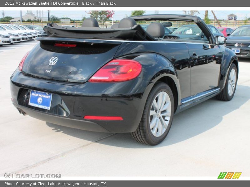 Black / Titan Black 2013 Volkswagen Beetle TDI Convertible