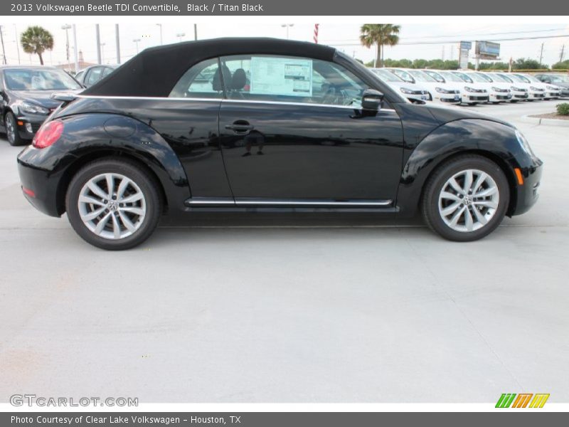 Black / Titan Black 2013 Volkswagen Beetle TDI Convertible