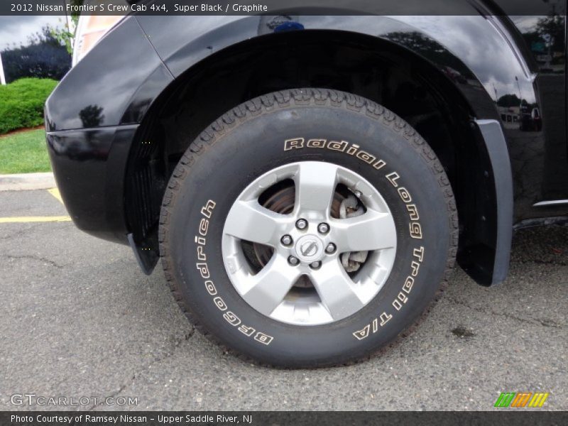 Super Black / Graphite 2012 Nissan Frontier S Crew Cab 4x4