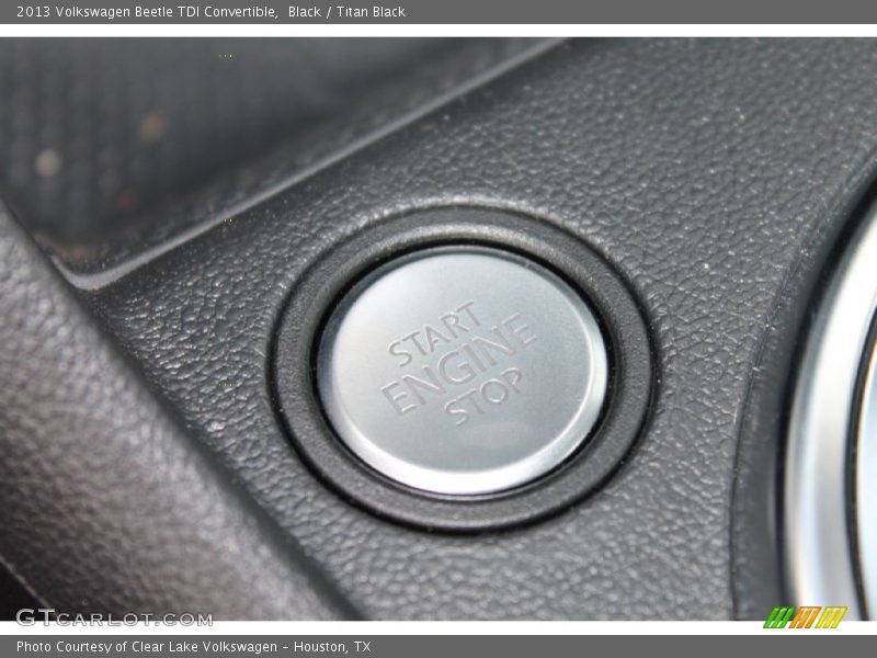 Black / Titan Black 2013 Volkswagen Beetle TDI Convertible