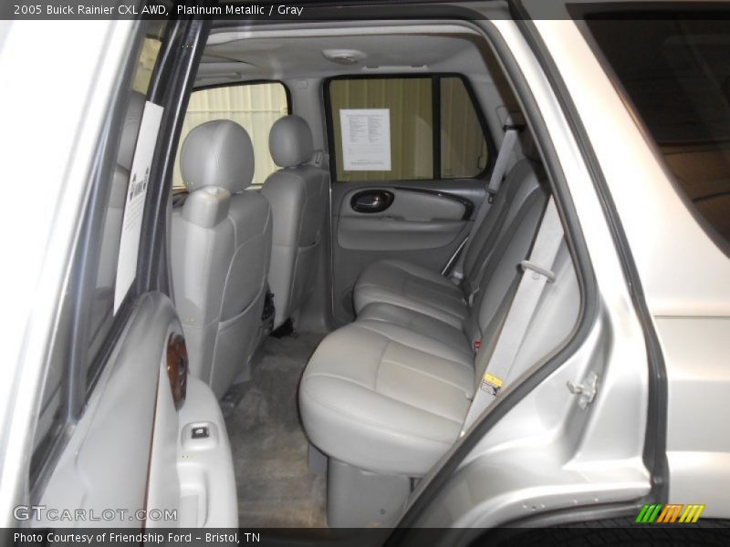 Platinum Metallic / Gray 2005 Buick Rainier CXL AWD
