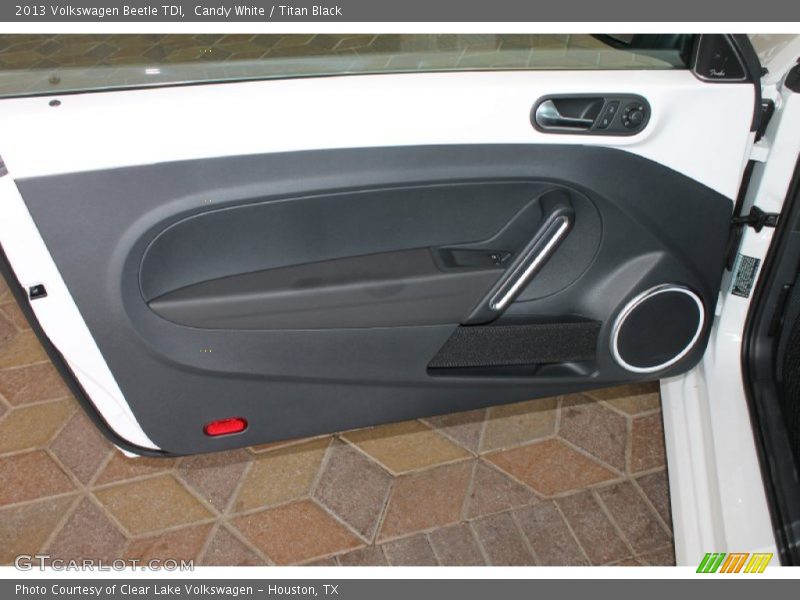 Candy White / Titan Black 2013 Volkswagen Beetle TDI