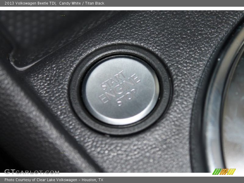 Candy White / Titan Black 2013 Volkswagen Beetle TDI