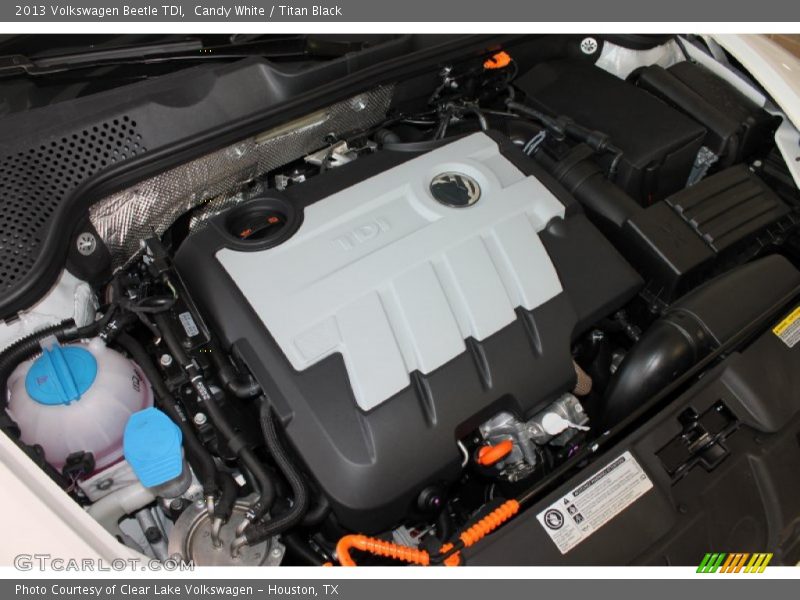 Candy White / Titan Black 2013 Volkswagen Beetle TDI