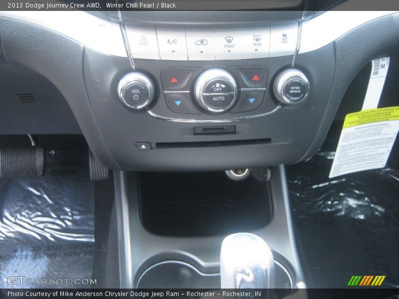 Winter Chill Pearl / Black 2013 Dodge Journey Crew AWD