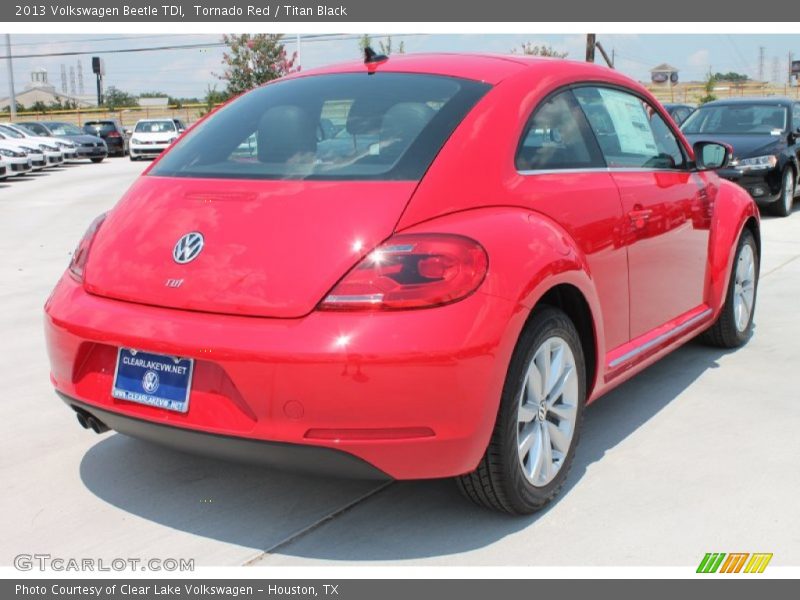 Tornado Red / Titan Black 2013 Volkswagen Beetle TDI
