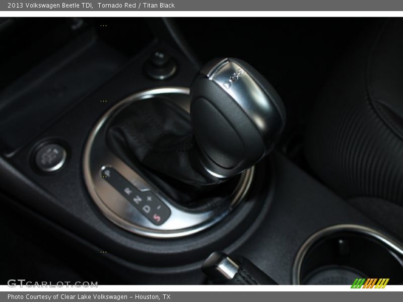 Tornado Red / Titan Black 2013 Volkswagen Beetle TDI